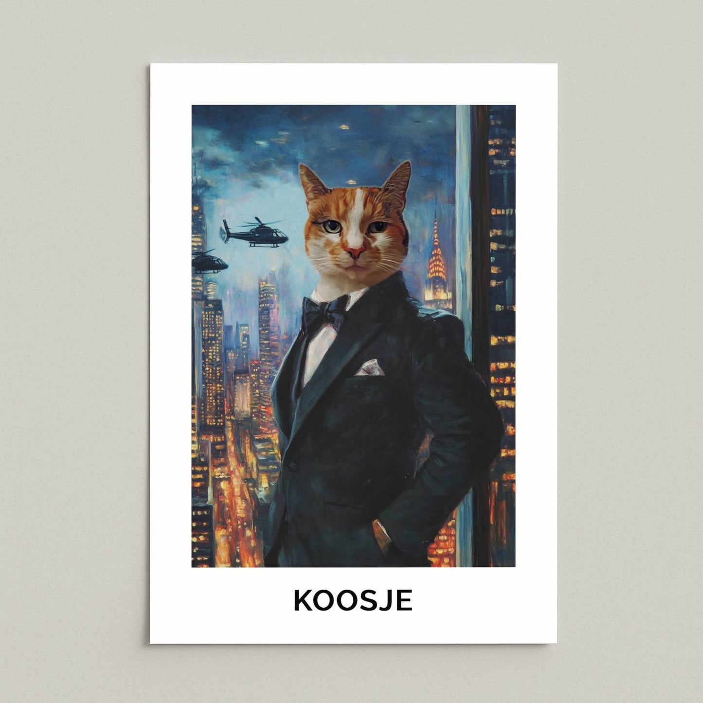 Poster in ‘Geheim agent’-stijl van kat in smoking met nachtelijke stad en helikopters, zonder lijst en met naam